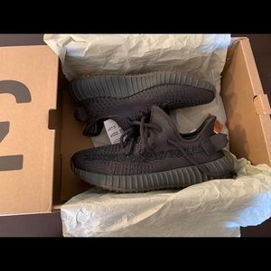 Yeezy boost 350V2 Cinder